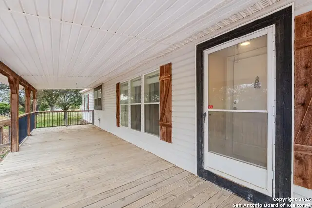 1130 Arcadia Dr, Canyon Lake, TX 78133 - Image #3