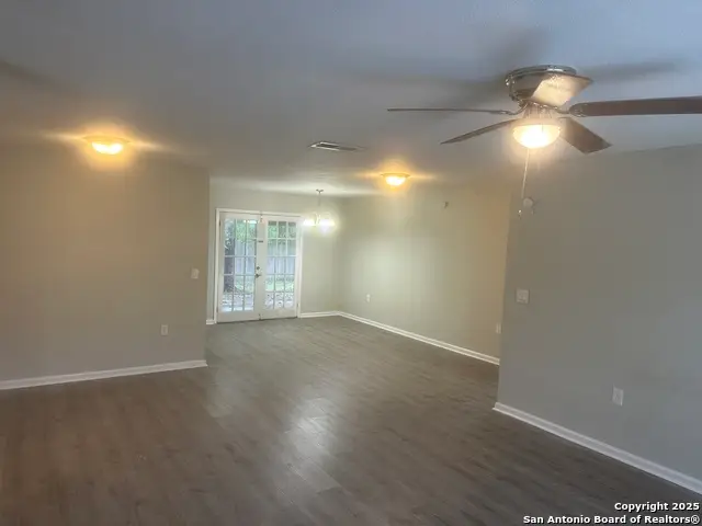 12907 Waynesboro, San Antonio, TX 78233 - Image #3