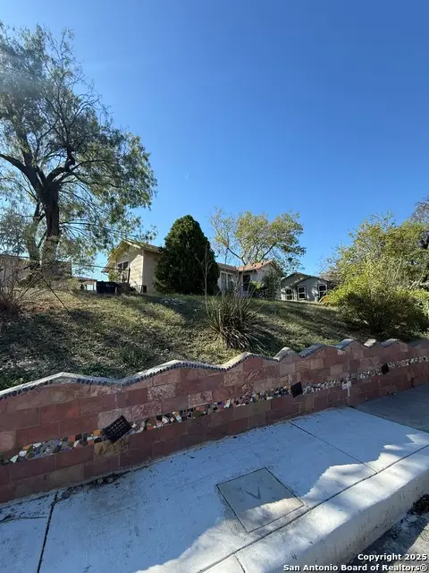 736 Fulton, San Antonio, TX 78212 - Image #2