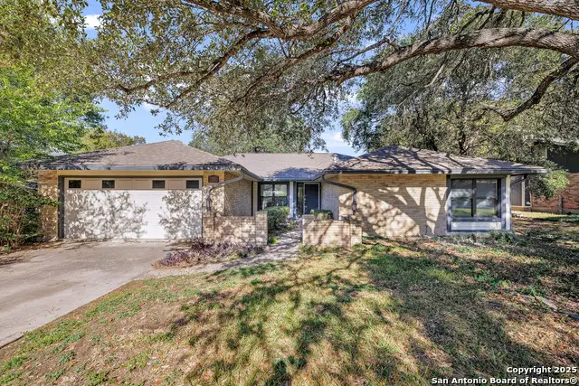 10243 Grand Meadow, San Antonio, TX 78239 - Image #2