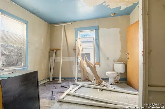 155 W Zavalla, San Antonio, TX 78204 - Image #3