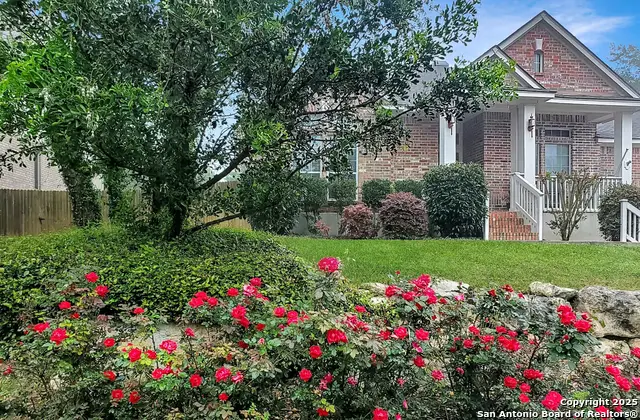 527 Mesa Rdg, San Antonio, TX 78258 - Image #2