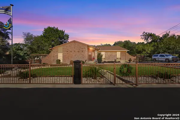 7339 Shady Hollow, San Antonio, TX 78255