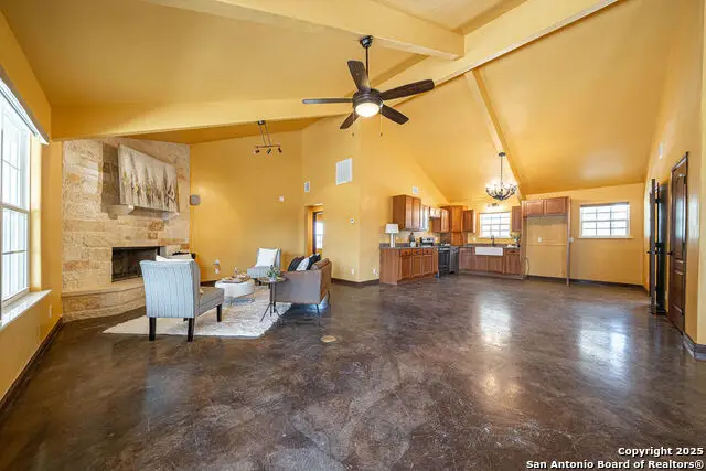 6415 Old Harper, Fredericksburg, TX 78624 - Image #3