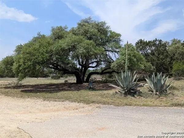 301 Rim Rock Ranch, San Marcos, TX 78666