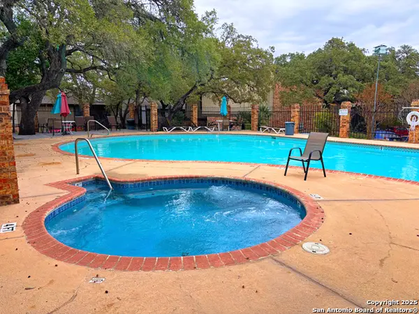 11815 Vance Jackson #1602, San Antonio, TX 78230