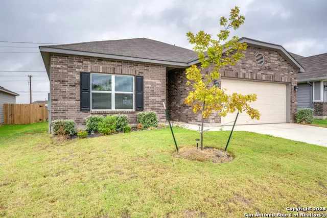 250 Landing Lane, New Braunfels, TX 78130 - Image #2
