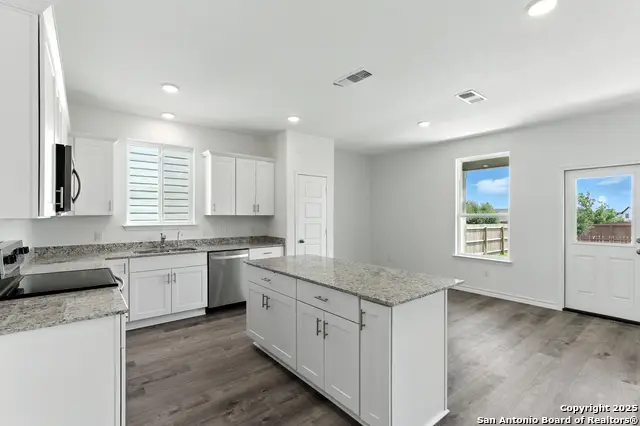 5126 Flight Sail, San Antonio, TX 78245 - Image #2