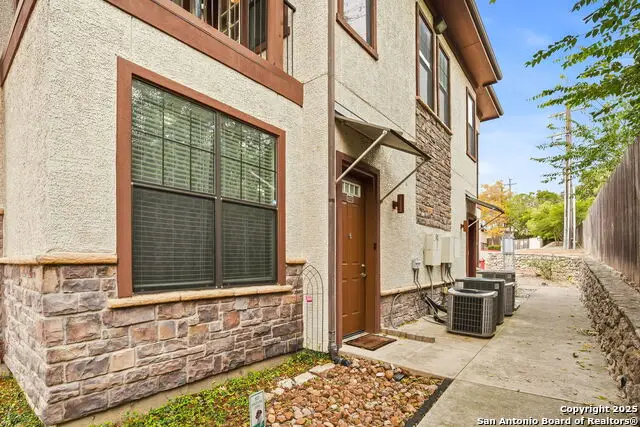 7342 Oak Manor #6202, San Antonio, TX 78229 - Image #1