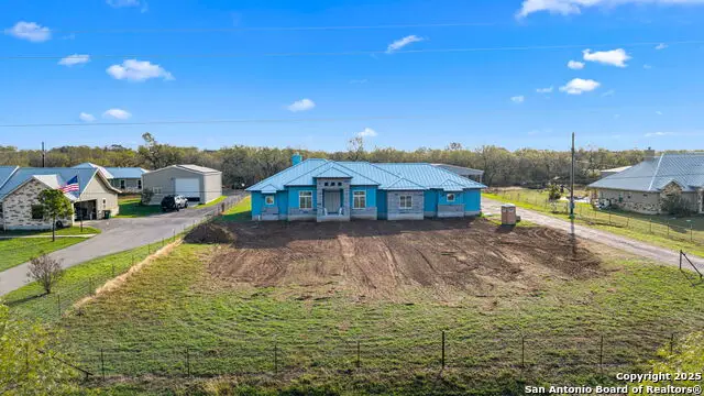 731 County Road 356, Adkins, TX 78101 - Image #2