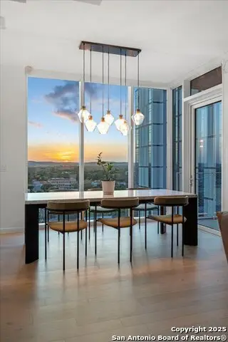 313 17th #1204, Austin, TX 78701 - Image #2