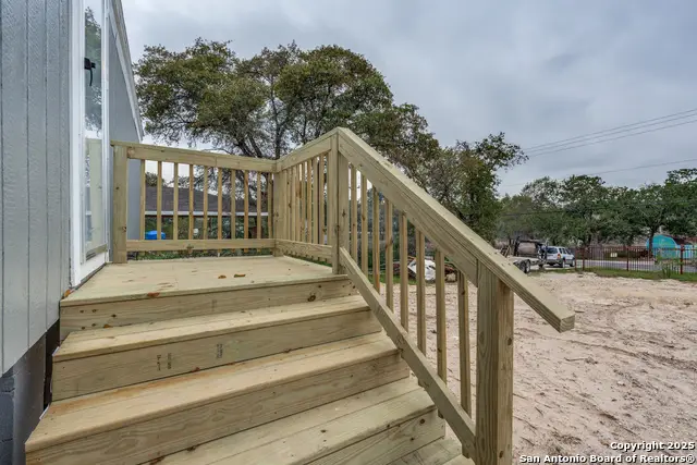 4634 Waterwood Pass, Elmendorf, TX 78112 - Image #3