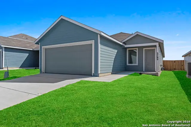 3789 Swift Fox Rd, New Braunfels, TX 78130 - Image #1