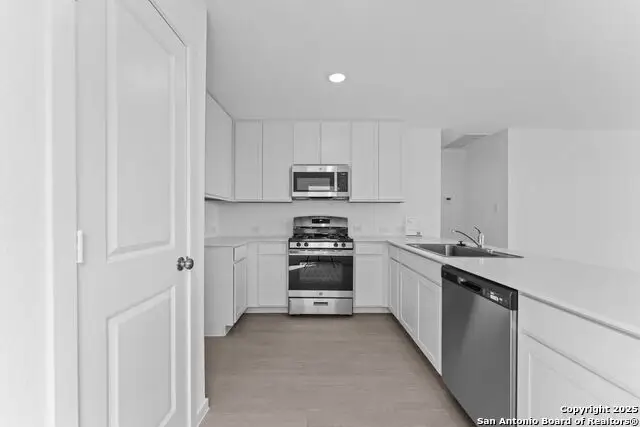 3789 Swift Fox Rd, New Braunfels, TX 78130 - Image #2