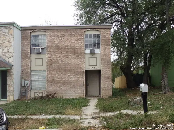 1212 Churing, San Antonio, TX 78245