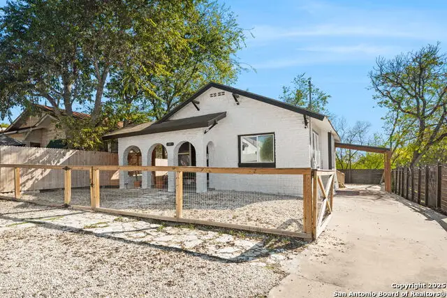 810 Dakota, San Antonio, TX 78203 - Image #2