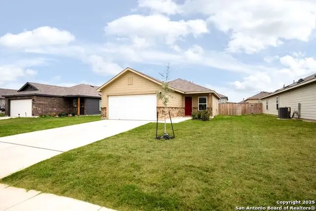 19911 Wyatt Earp, Lytle, TX 78052 - Image #3