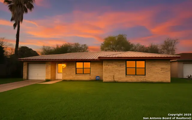 902 W Flournoy, Beeville, TX 78102 - Image #1