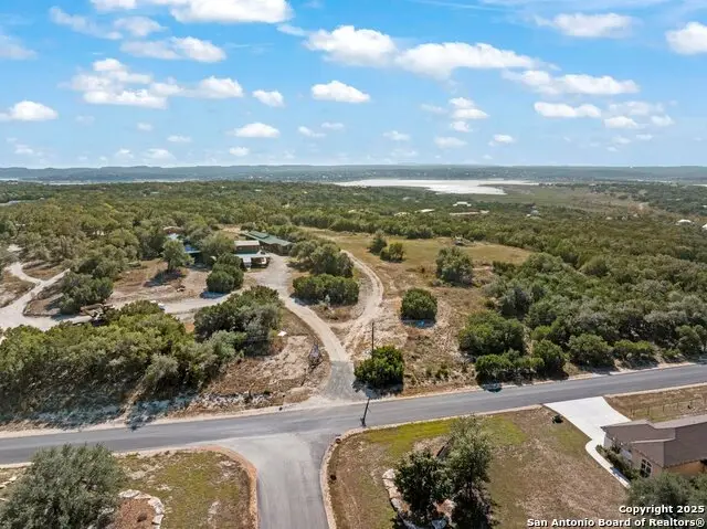 901 Cedar Rise, Canyon Lake, TX 78133 - Image #3