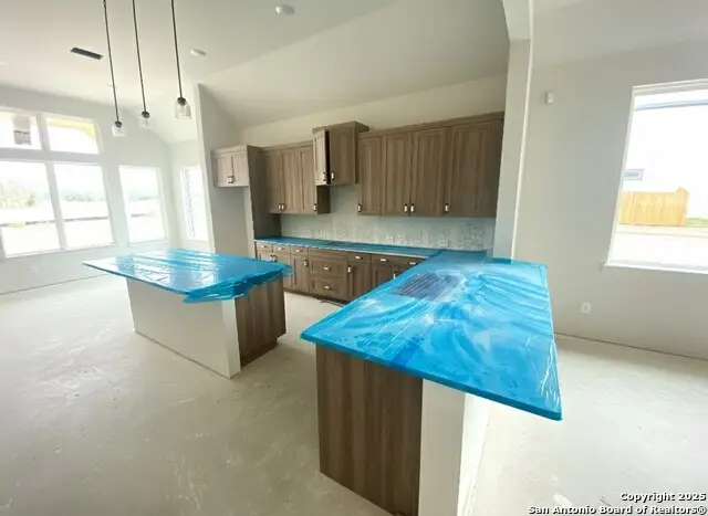 2122 Shepards Street, Seguin, TX 78155 - Image #2