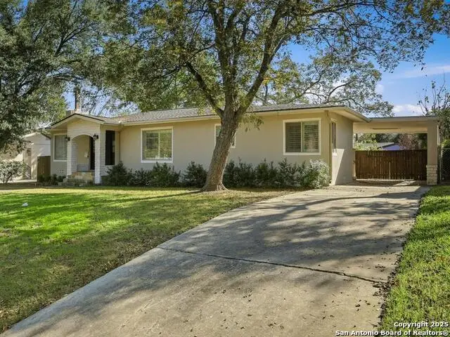 214 Robinhood Pl., San Antonio, TX 78209 - Image #3