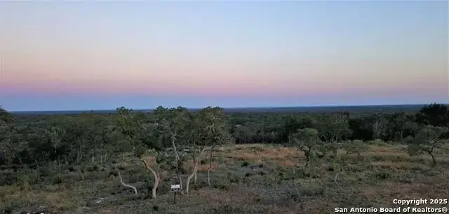 194 Crescent Ridge, Hondo, TX 78861 - Image #1