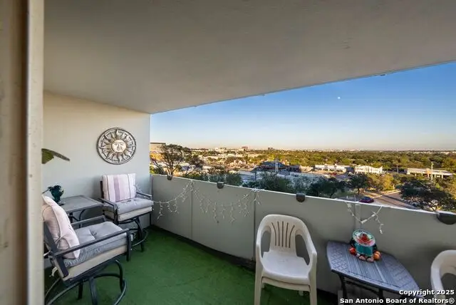 7039 San Pedro Ave #504, San Antonio, TX 78216 - Image #1