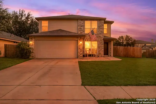 9002 Pinseeker, Selma, TX 78154