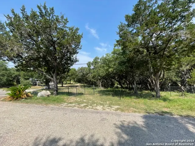 2184 Lakeshore, Canyon Lake, TX 78133 - Image #2