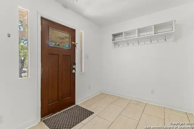 147 Larchmont, San Antonio, TX 78209 - Image #3