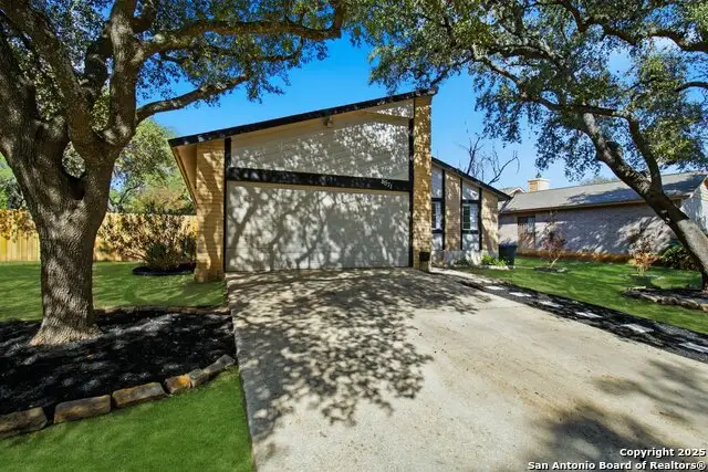 8571 Timber Briar St, San Antonio, TX 78250 - Image #3