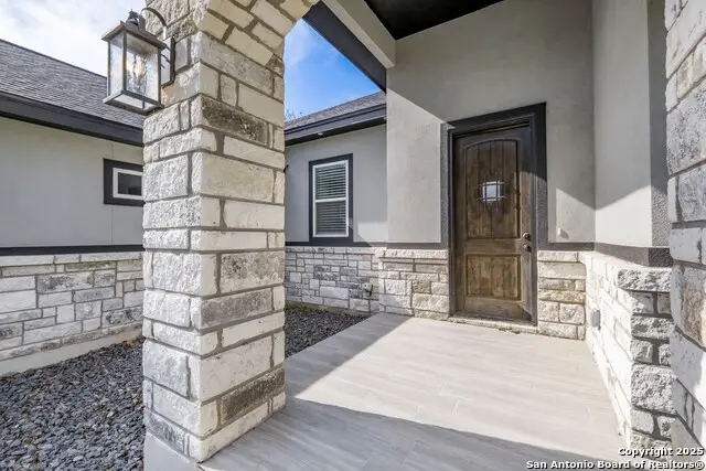 193 Timber Place, La Vernia, TX 78121 - Image #3