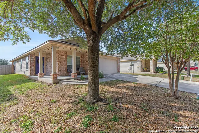 2126 Wiltshire, New Braunfels, TX 78130 - Image #3