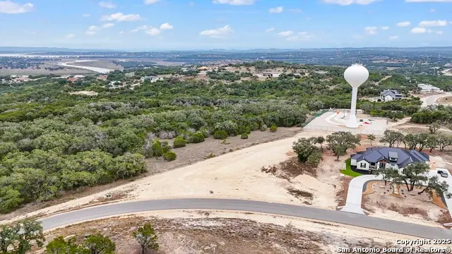 1838 Paradise Pkwy, Canyon Lake, TX 78133 - Image #2