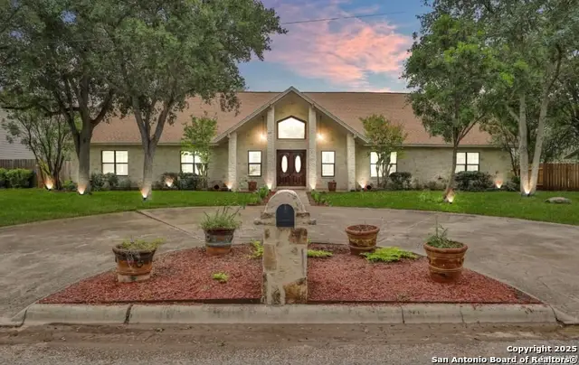 1505 30th, Hondo, TX 78861 - Image #2