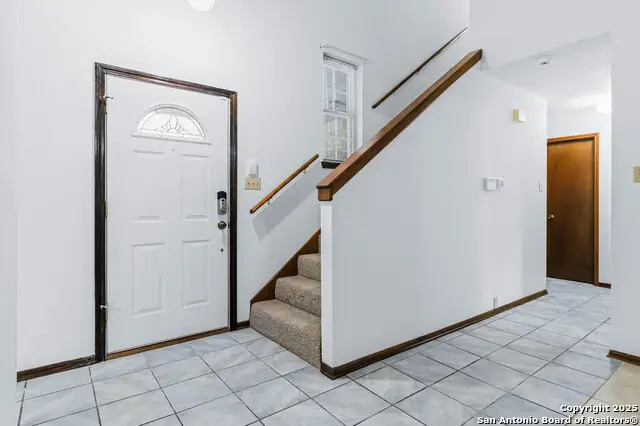 14658 Highland Ridge, San Antonio, TX 78233 - Image #3