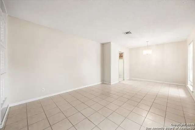 5311 Winridge, San Antonio, TX 78228 - Image #3