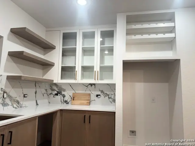 514 Contour, Spring Branch, TX 78070 - Image #3