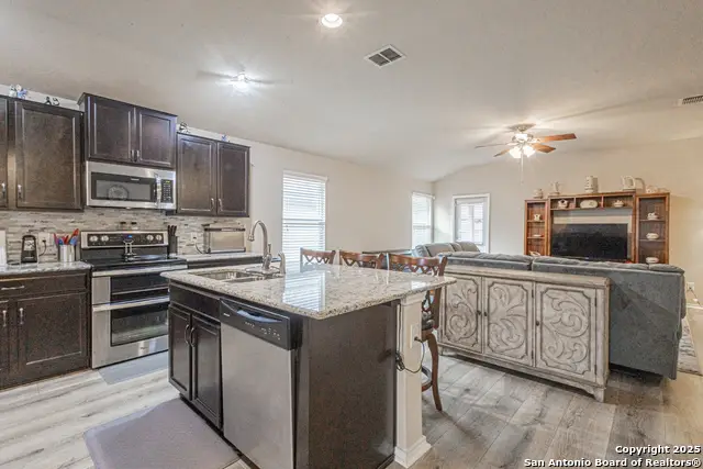 5731 Goliad Bluff, San Antonio, TX 78222 - Image #3