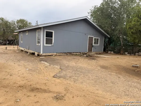 116 Coronado, Laredo, TX 78043