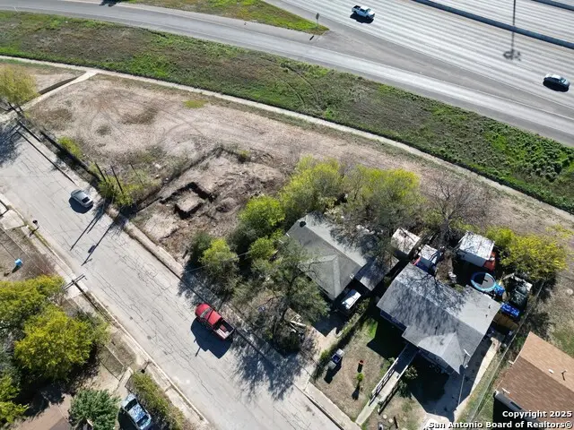 228 Guanajuato, San Antonio, TX 78237 - Image #3