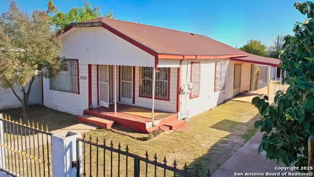 2507 Flores, Laredo, TX 78040 - Image #1