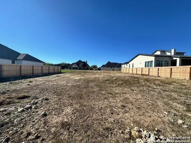 266 Janice Avenue, Castroville, TX 78009 - Image #2