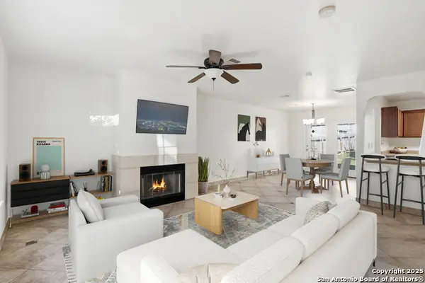 11123 Icicle Bench, San Antonio, TX 78254