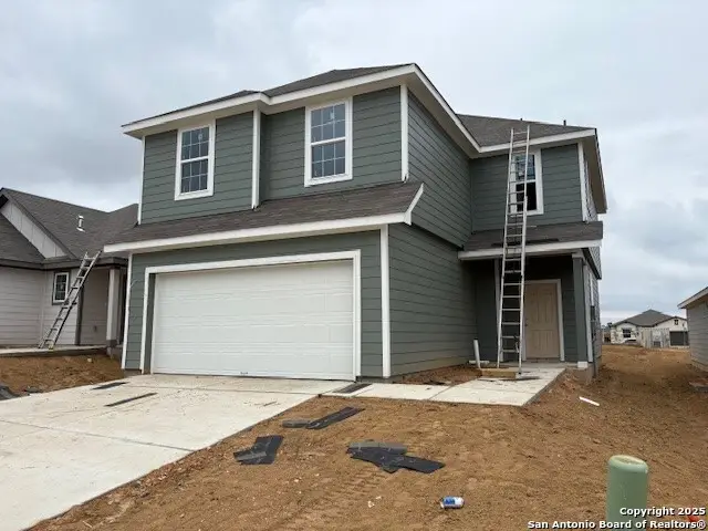 8551 Catnip Pass, Elmendorf, TX 78112 - Image #2