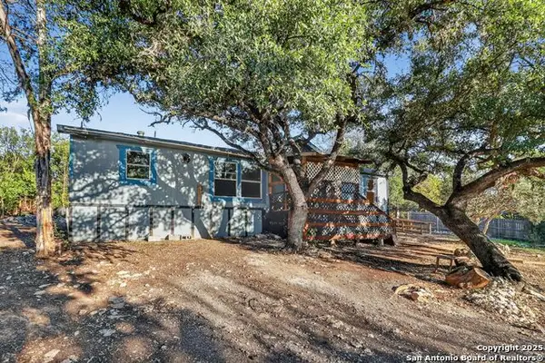 833 High Dr, Spring Branch, TX 78070