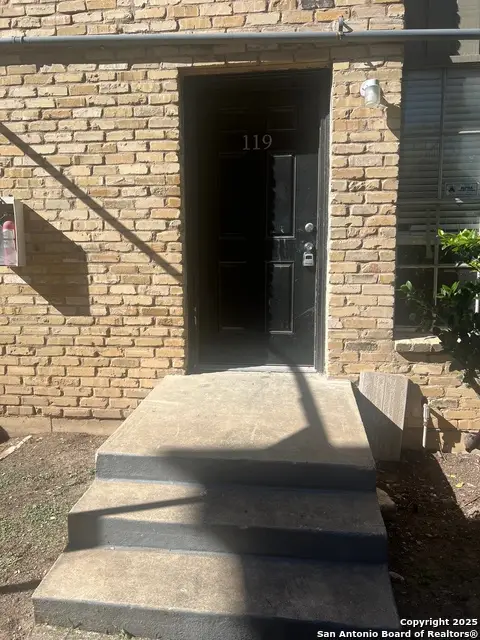 6611 Southpoint #119, San Antonio, TX 78229 - Image #2