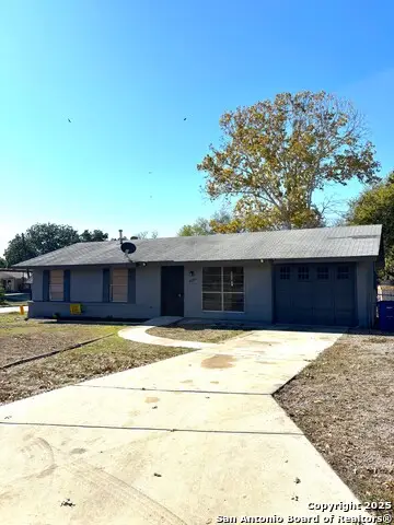 4215 Renault, San Antonio, TX 78218 - Image #3