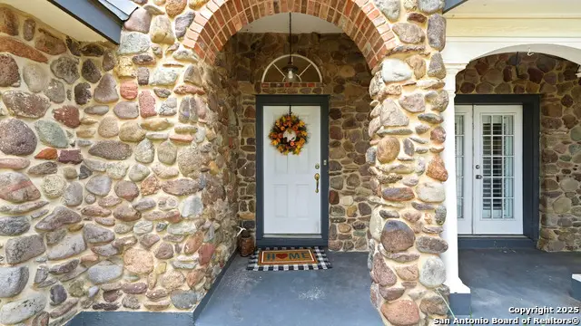 226 Broken Arrow, Floresville, TX 78114 - Image #3