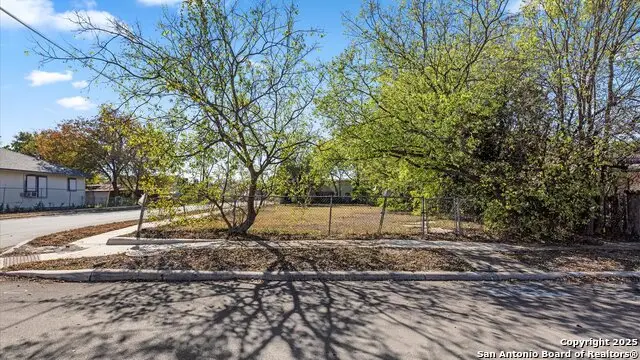 3302 W Houston, San Antonio, TX 78207 - Image #2